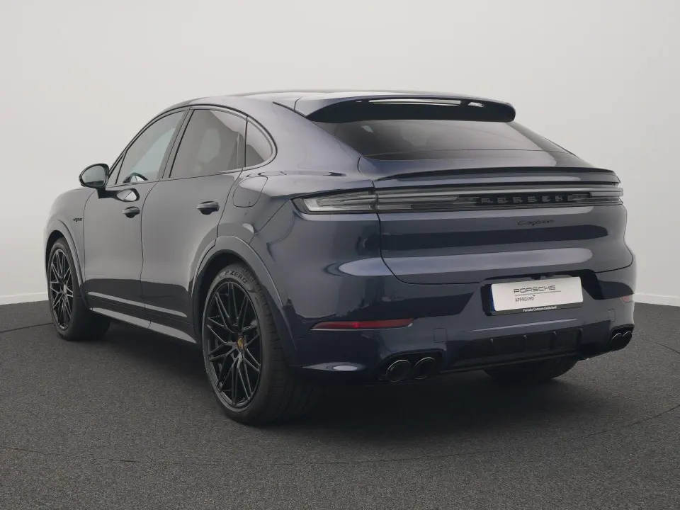 Porsche Cayenne E-Hybrid Coupé Black Edition