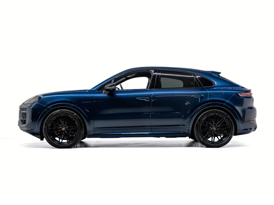 Porsche Cayenne E-Hybrid Coupé Black Edition