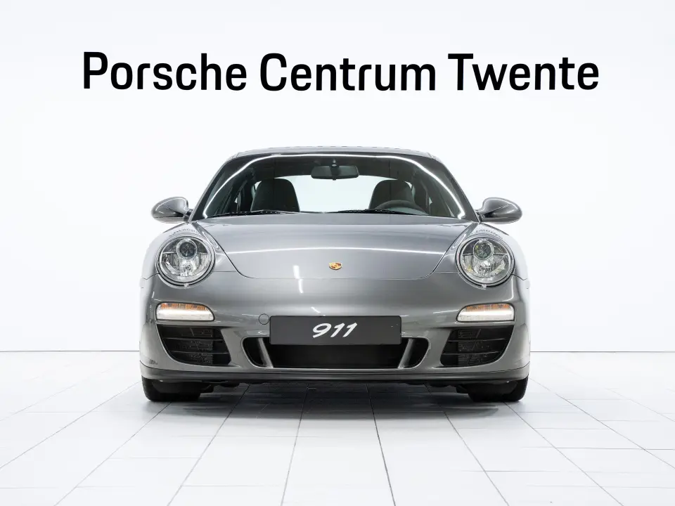 Porsche 911 Carrera GTS