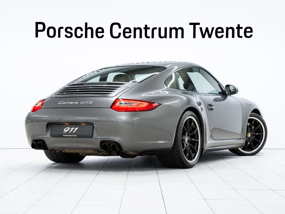Porsche 911 Carrera GTS