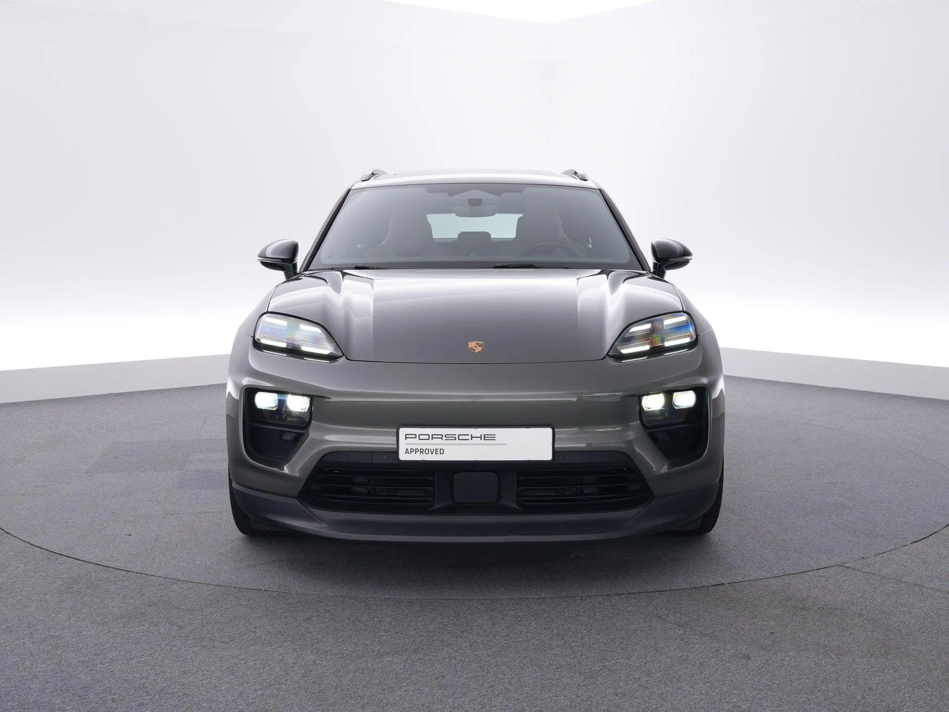 Macan 4 S 100 kWh