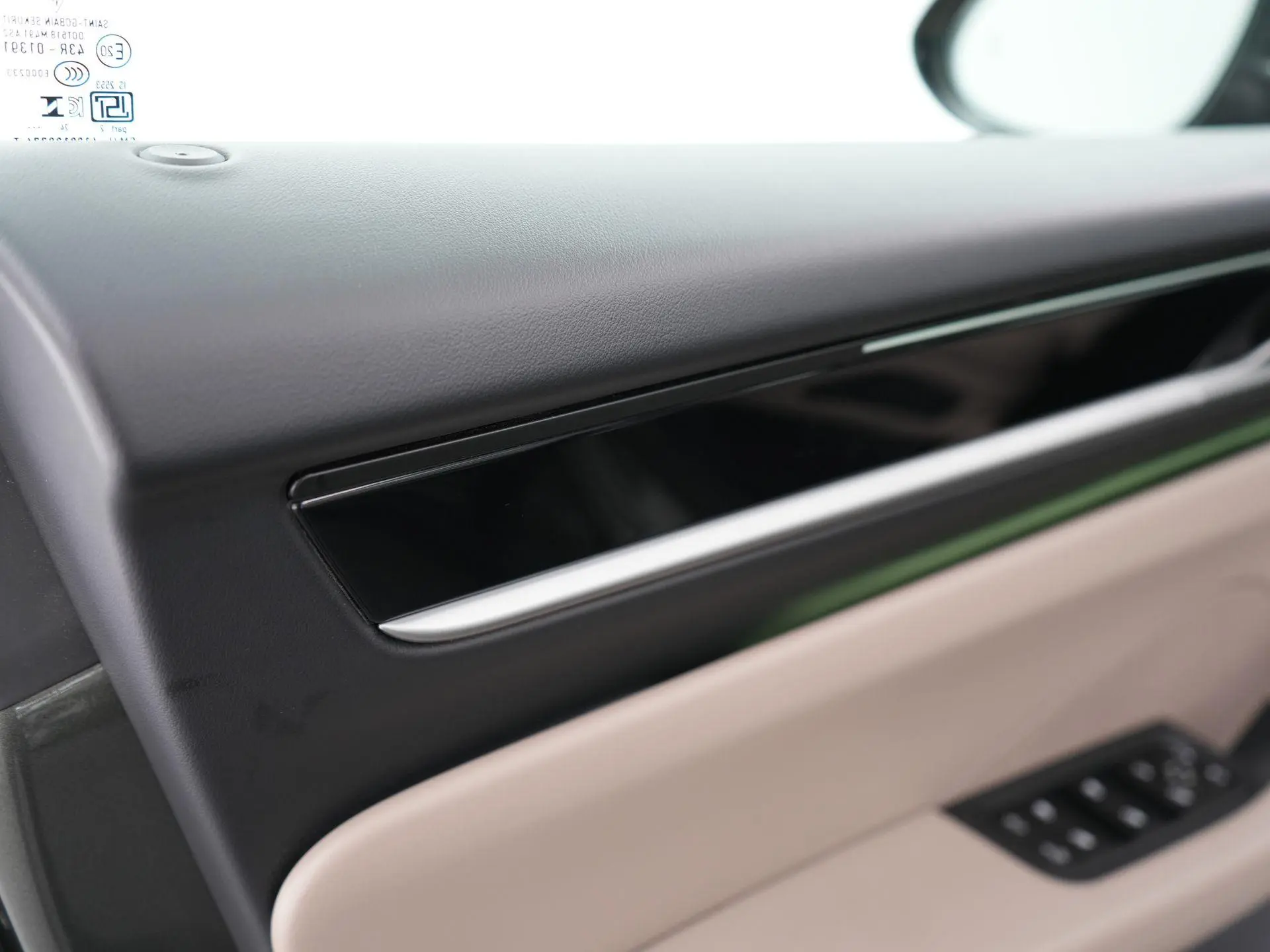 Macan 4 S 100 kWh