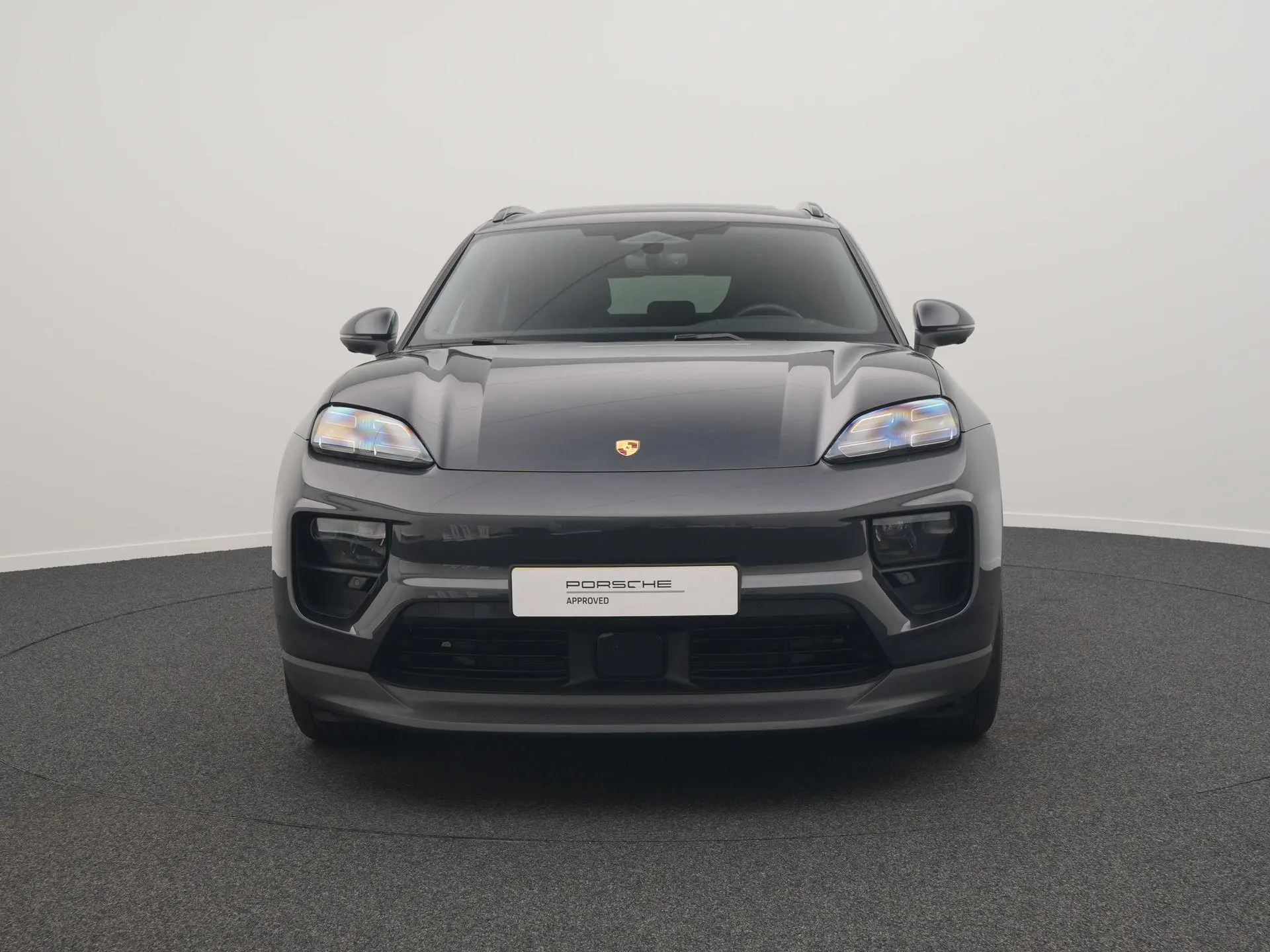 Macan 4