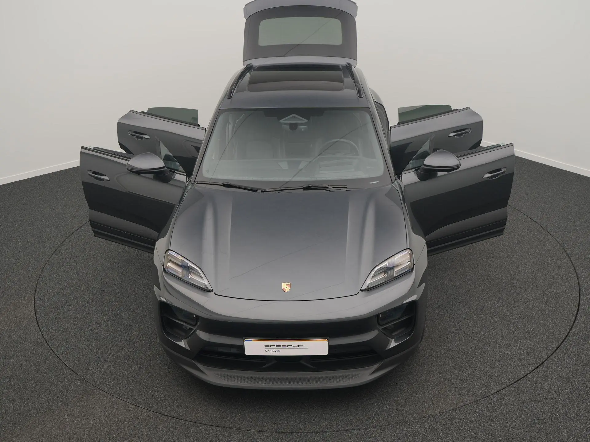 Macan 4