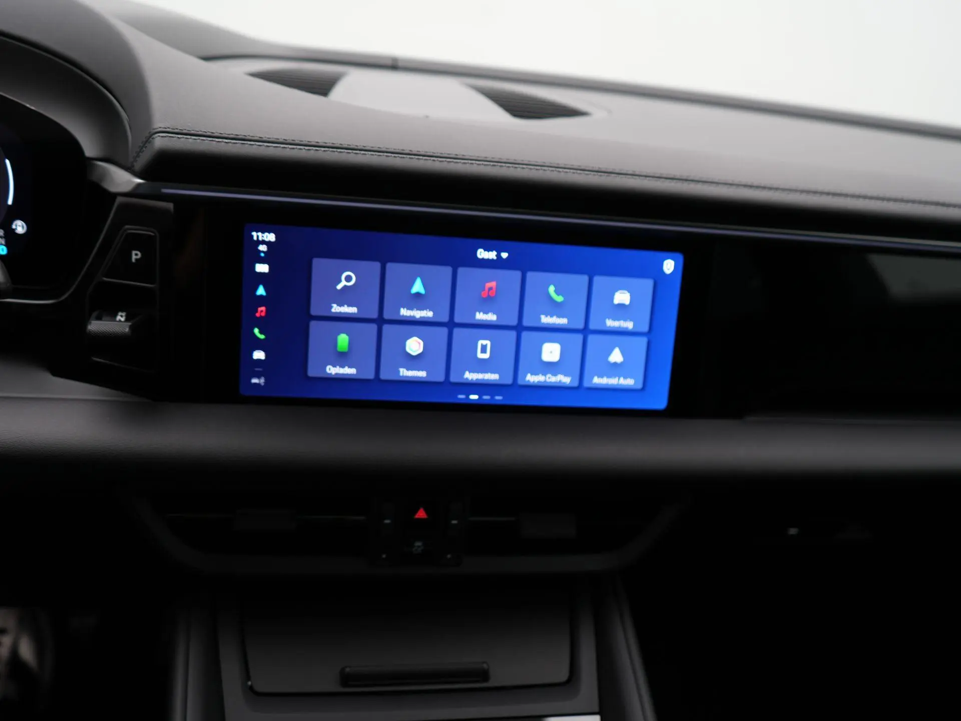 Macan 4