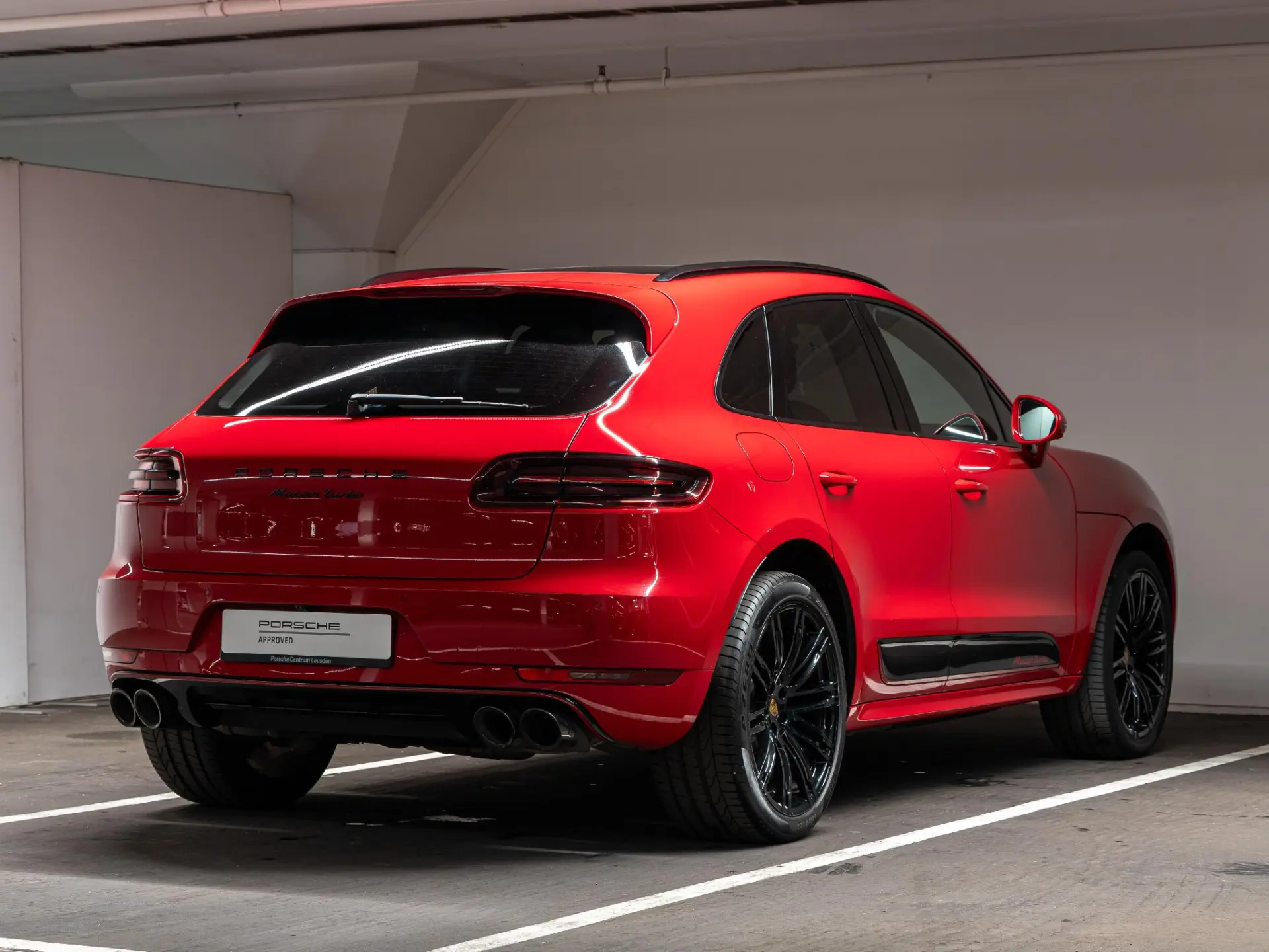 Macan Turbo Exclusive Performance Edition