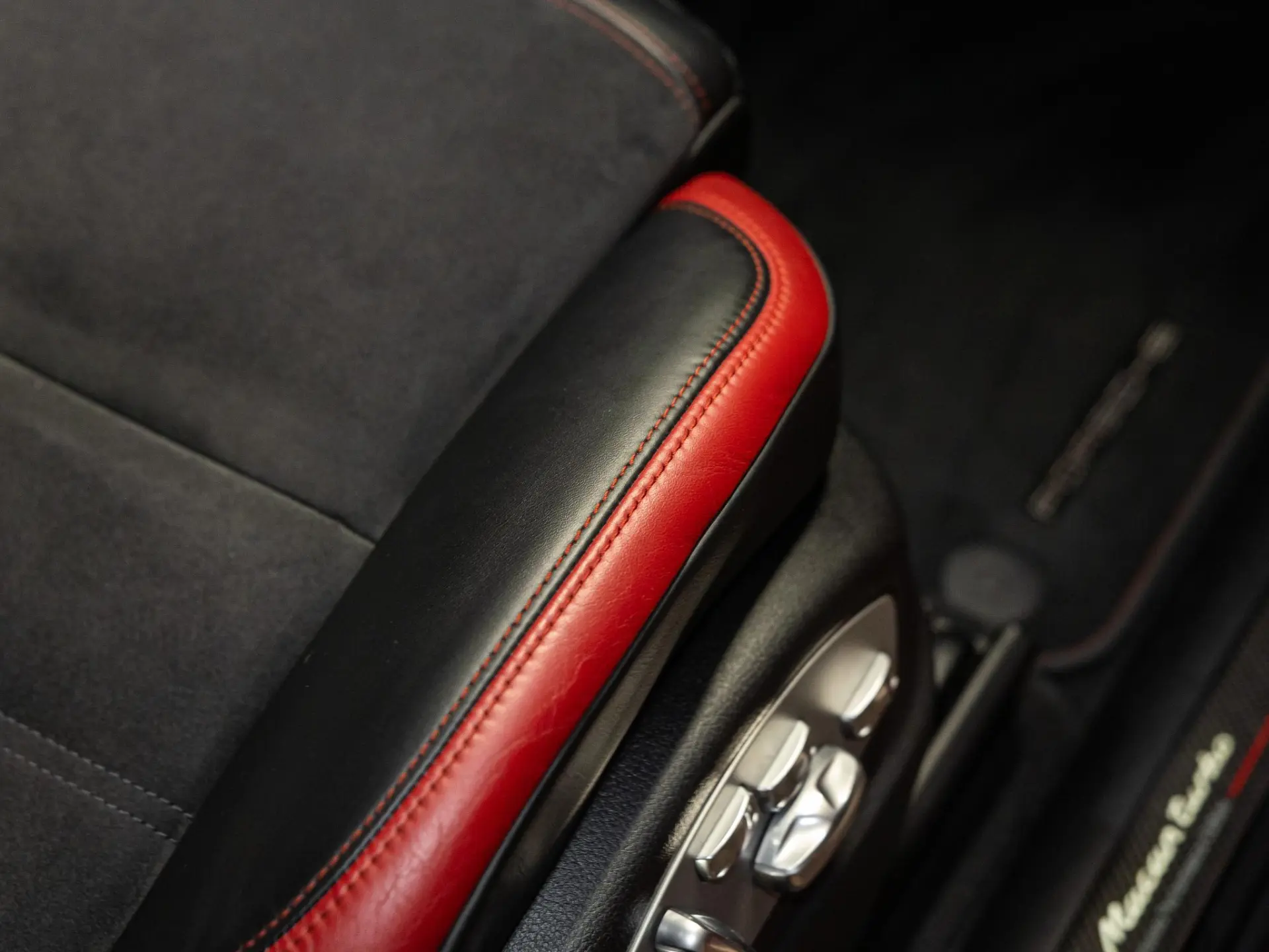 Macan Turbo Exclusive Performance Edition
