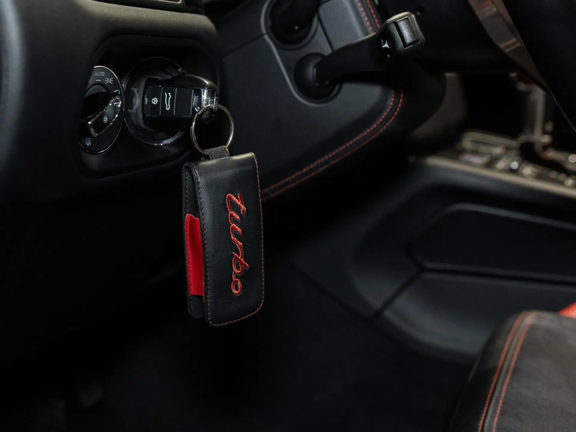 Macan Turbo Exclusive Performance Edition