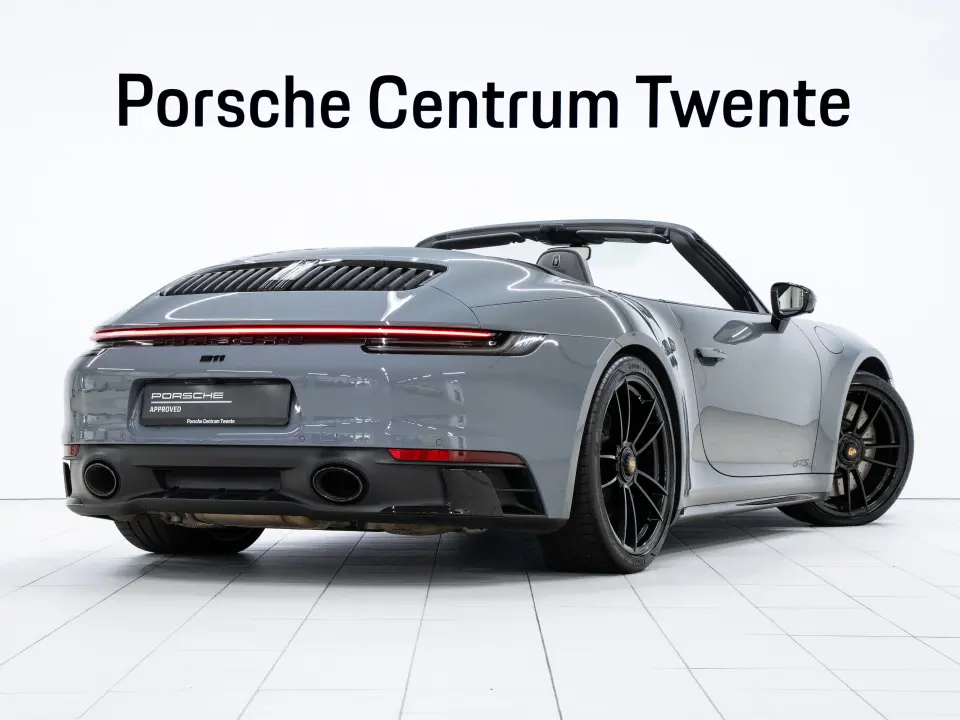 Porsche 911 Carrera 4 GTS Cabriolet