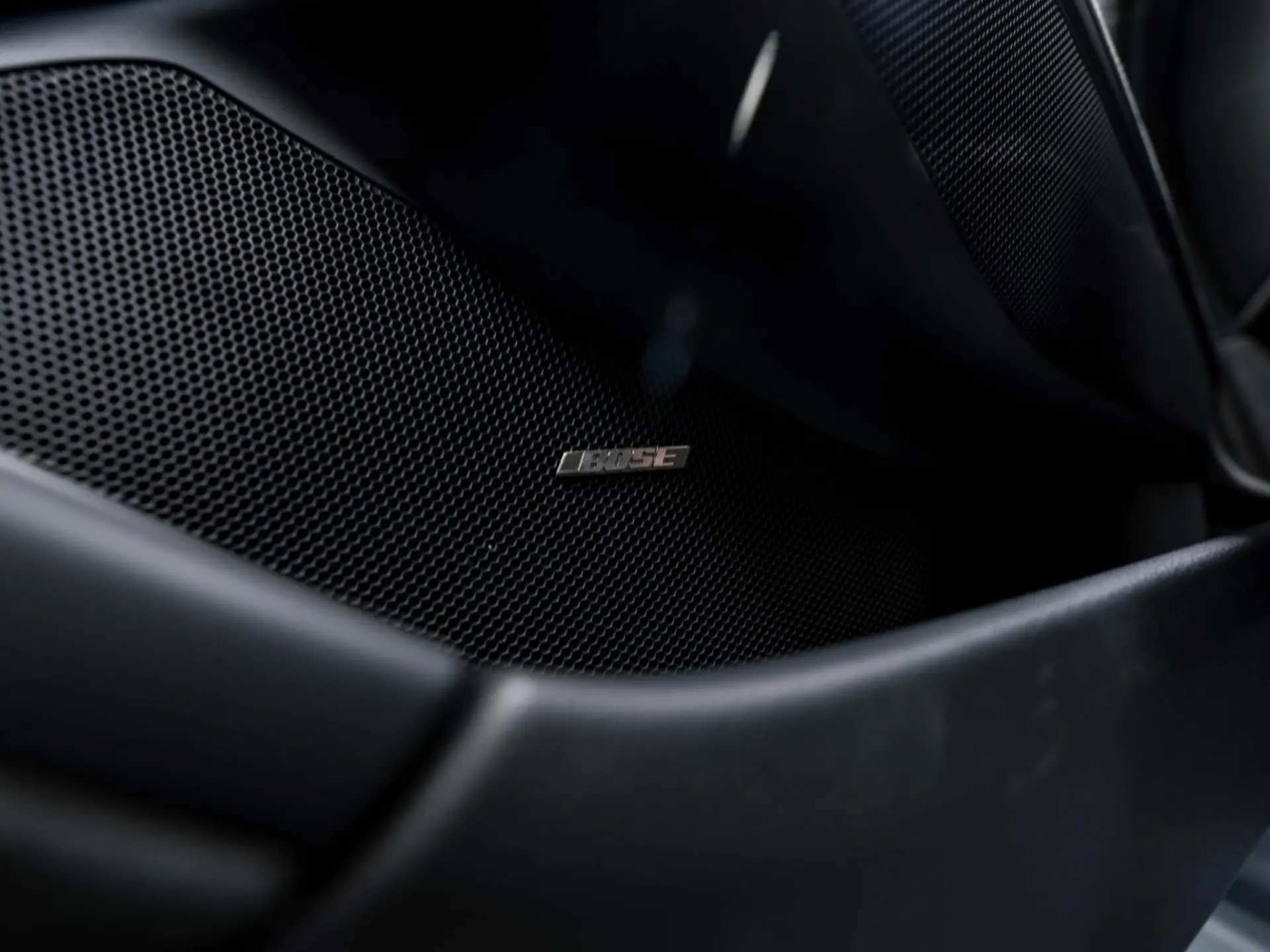 718 Cayman GT4