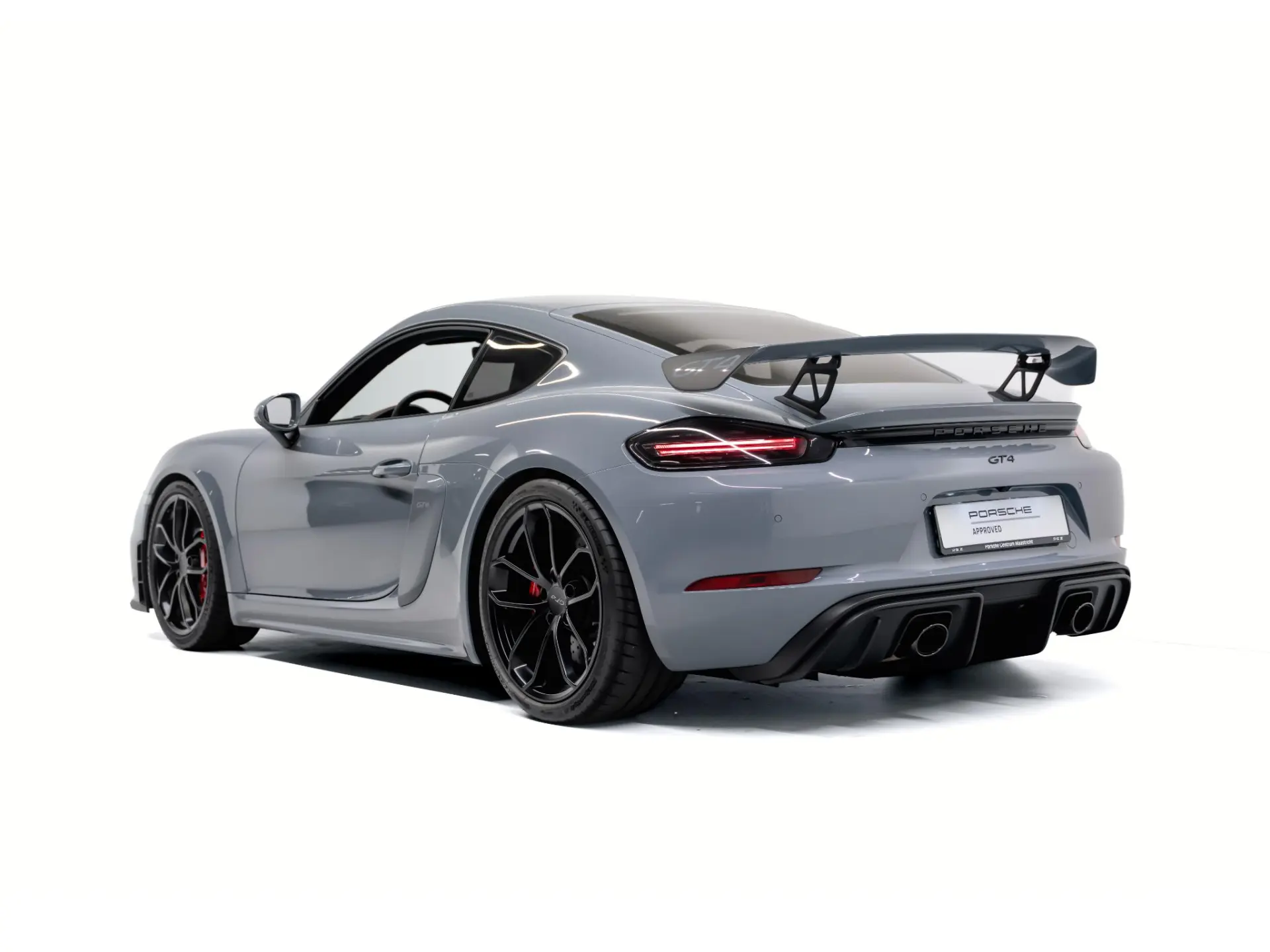 718 Cayman GT4