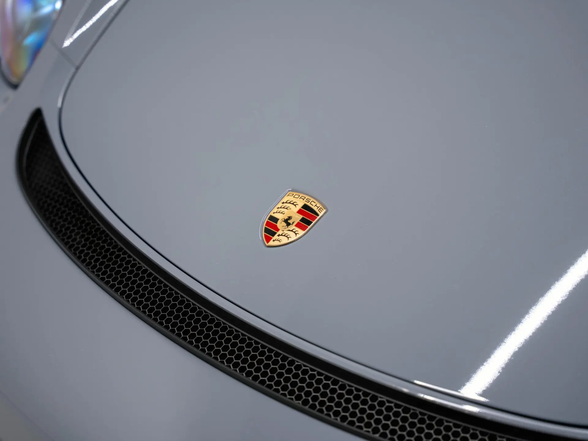 718 Cayman GT4