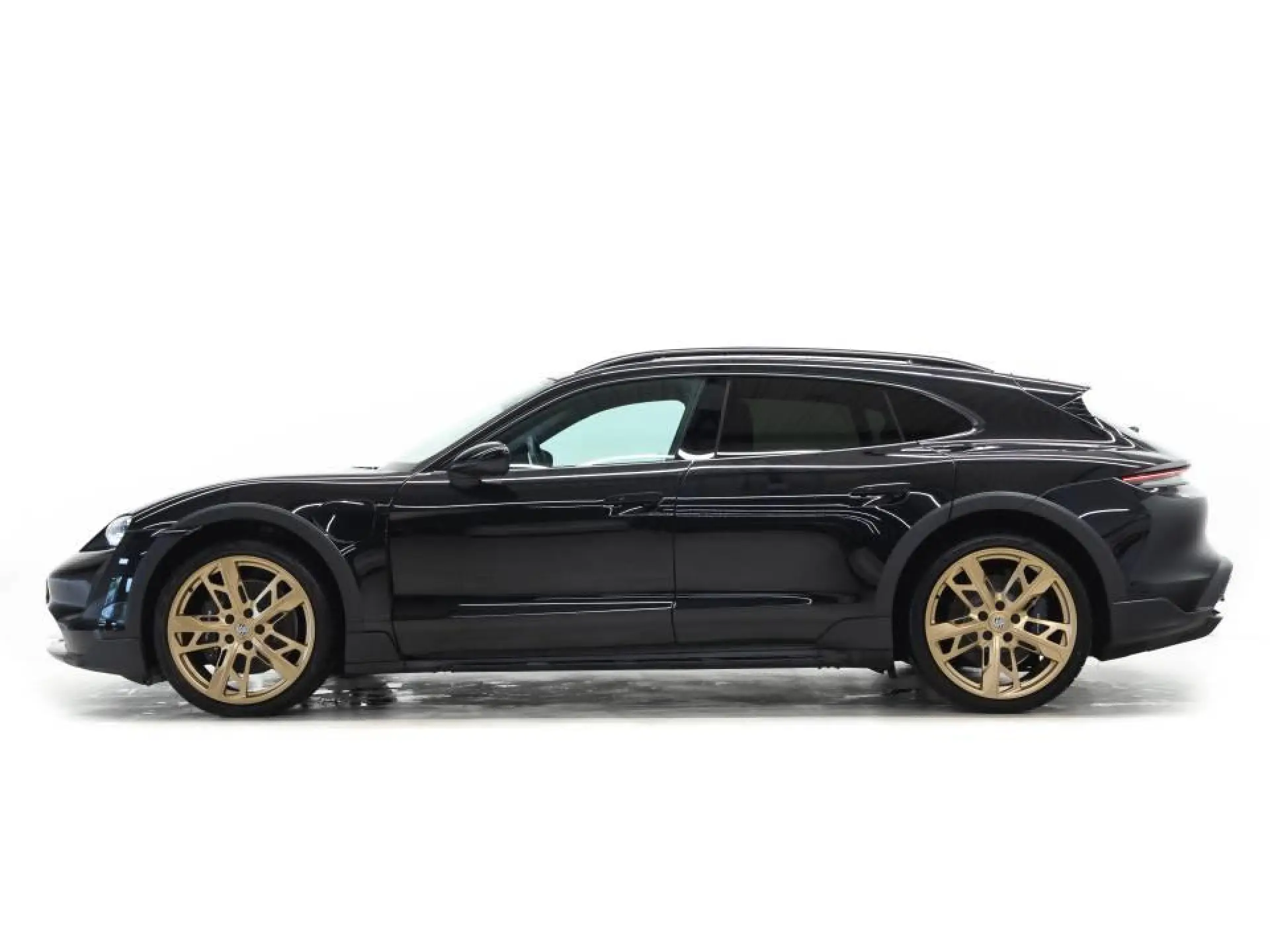 Taycan 4 Cross Turismo
