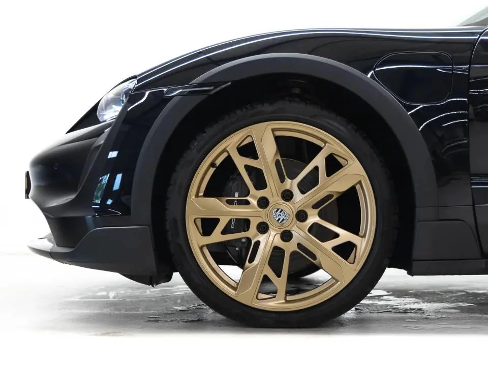 Taycan 4 Cross Turismo