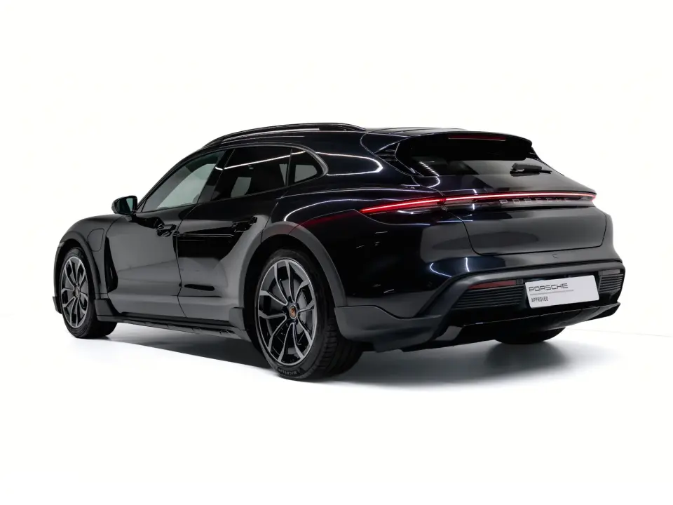 Porsche Taycan 4 Cross Turismo