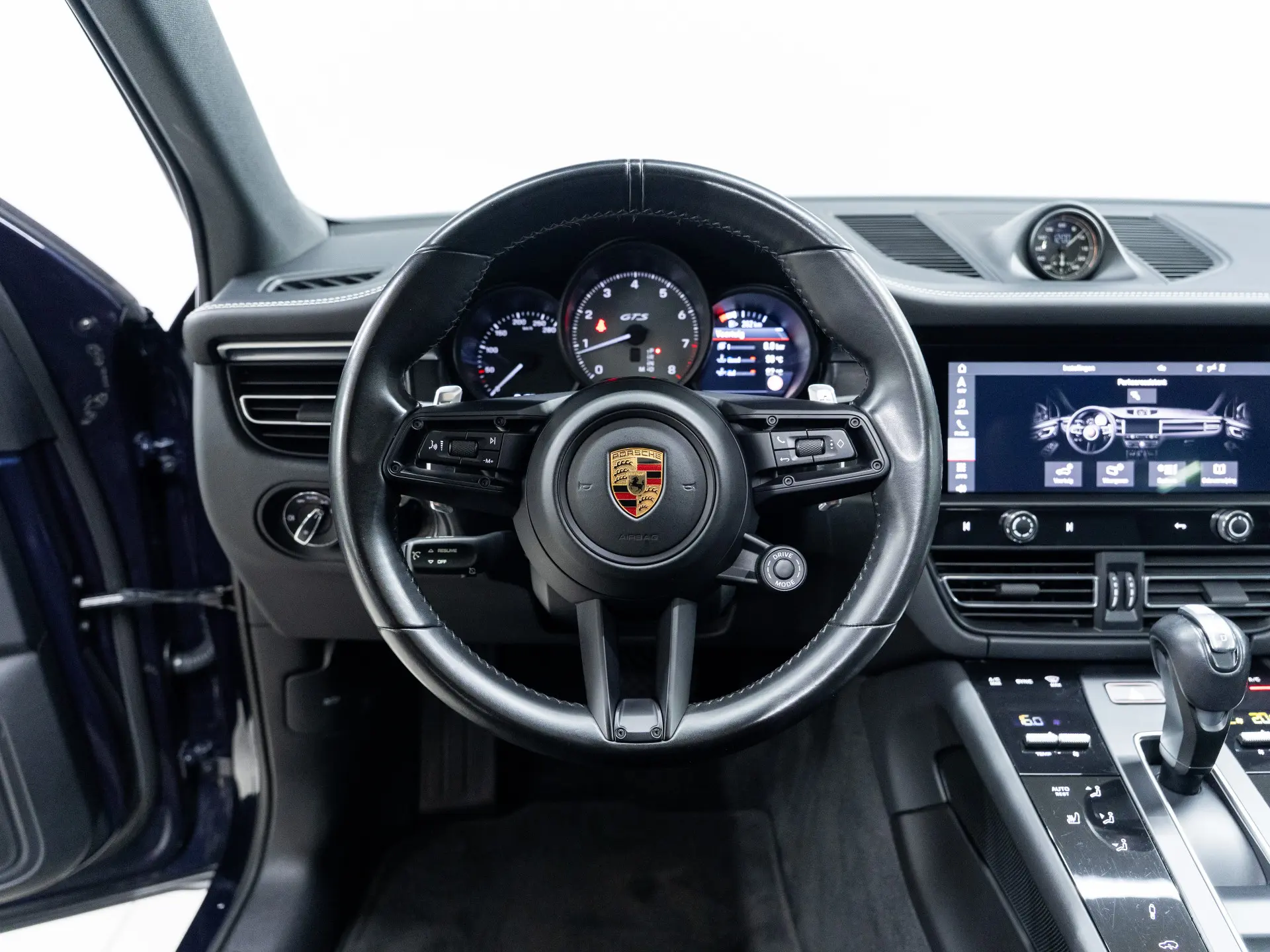 Macan GTS