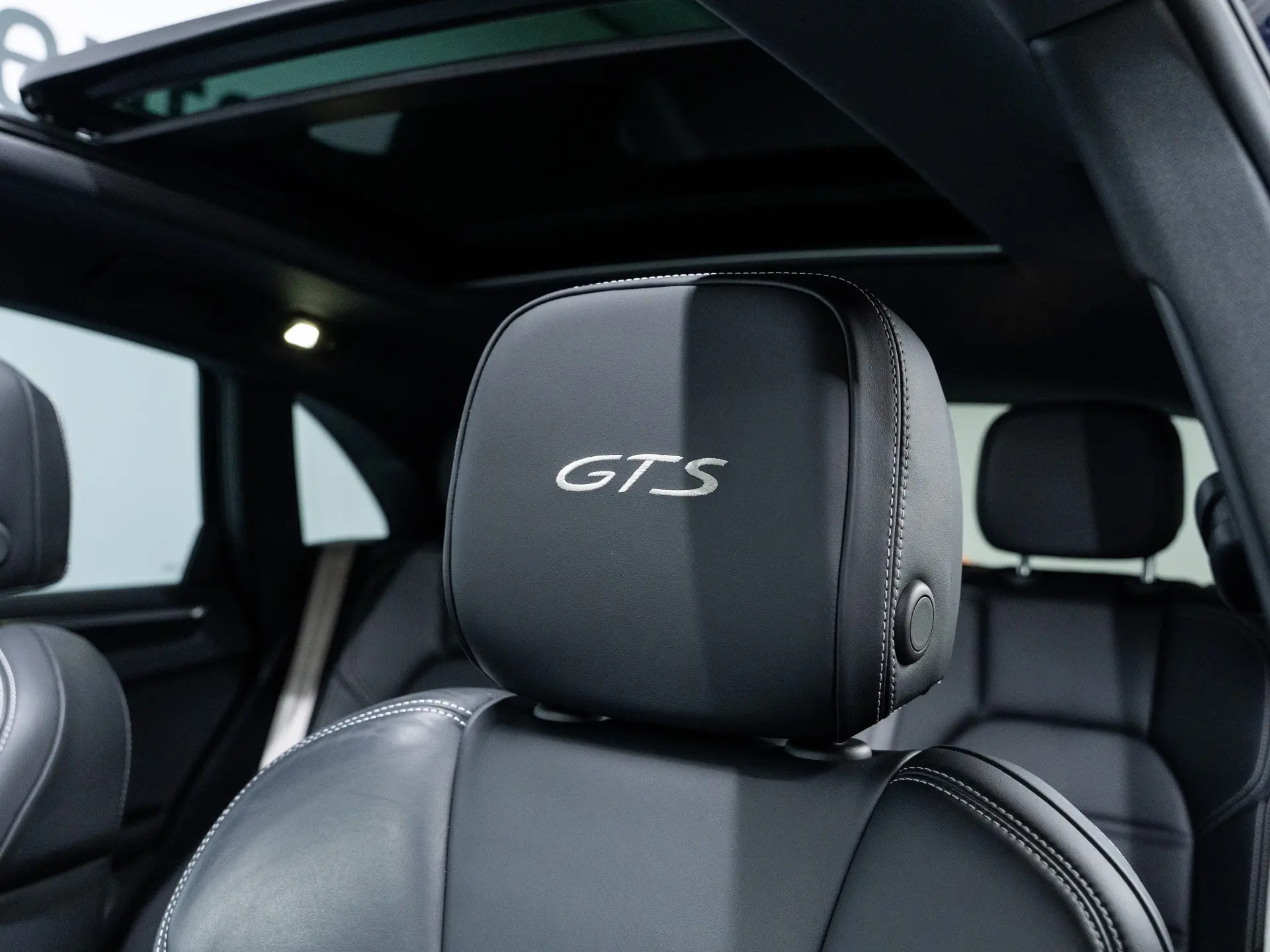 Macan GTS
