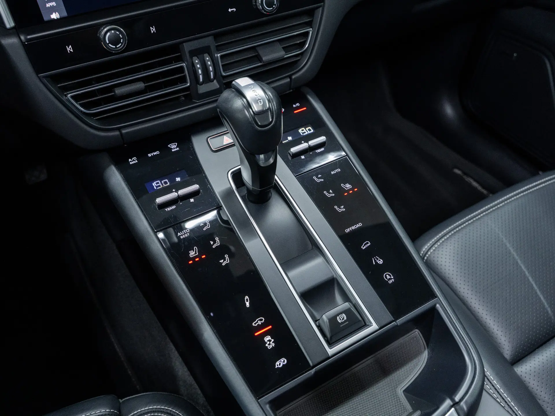Macan GTS