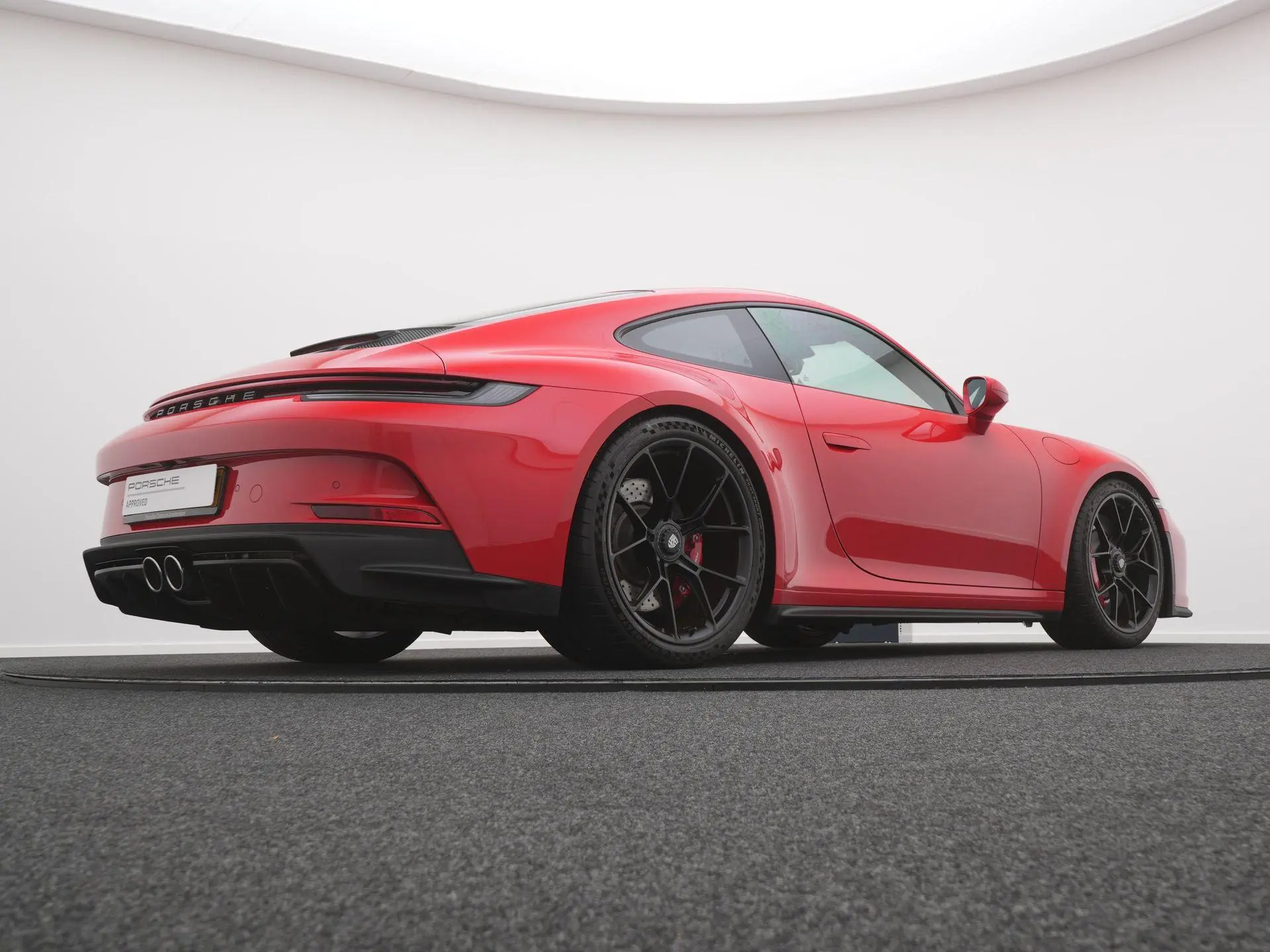 911 GT3 Touring