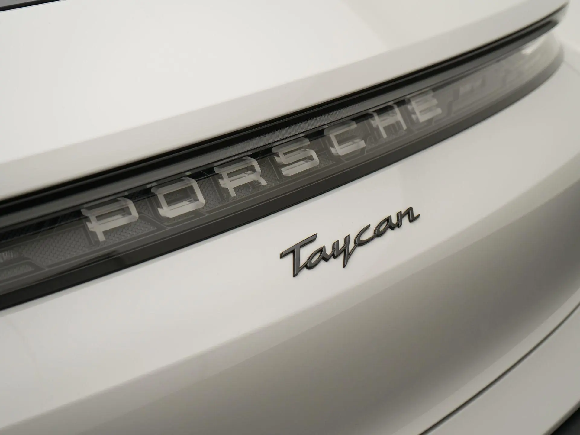 Taycan Sport Turismo 