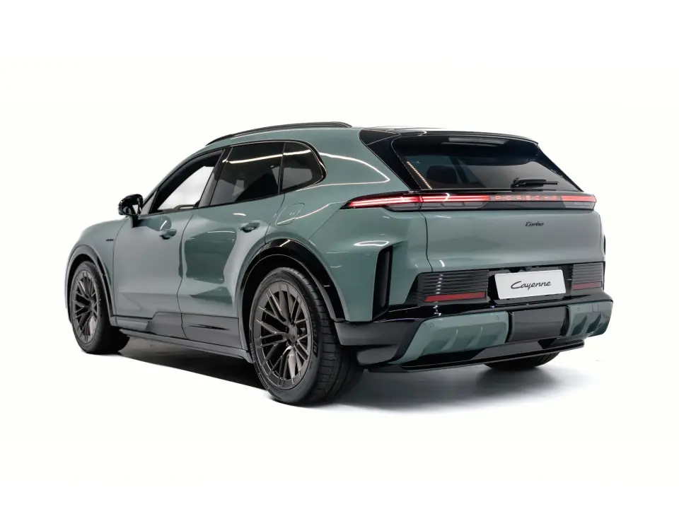 Cayenne Turbo Electric