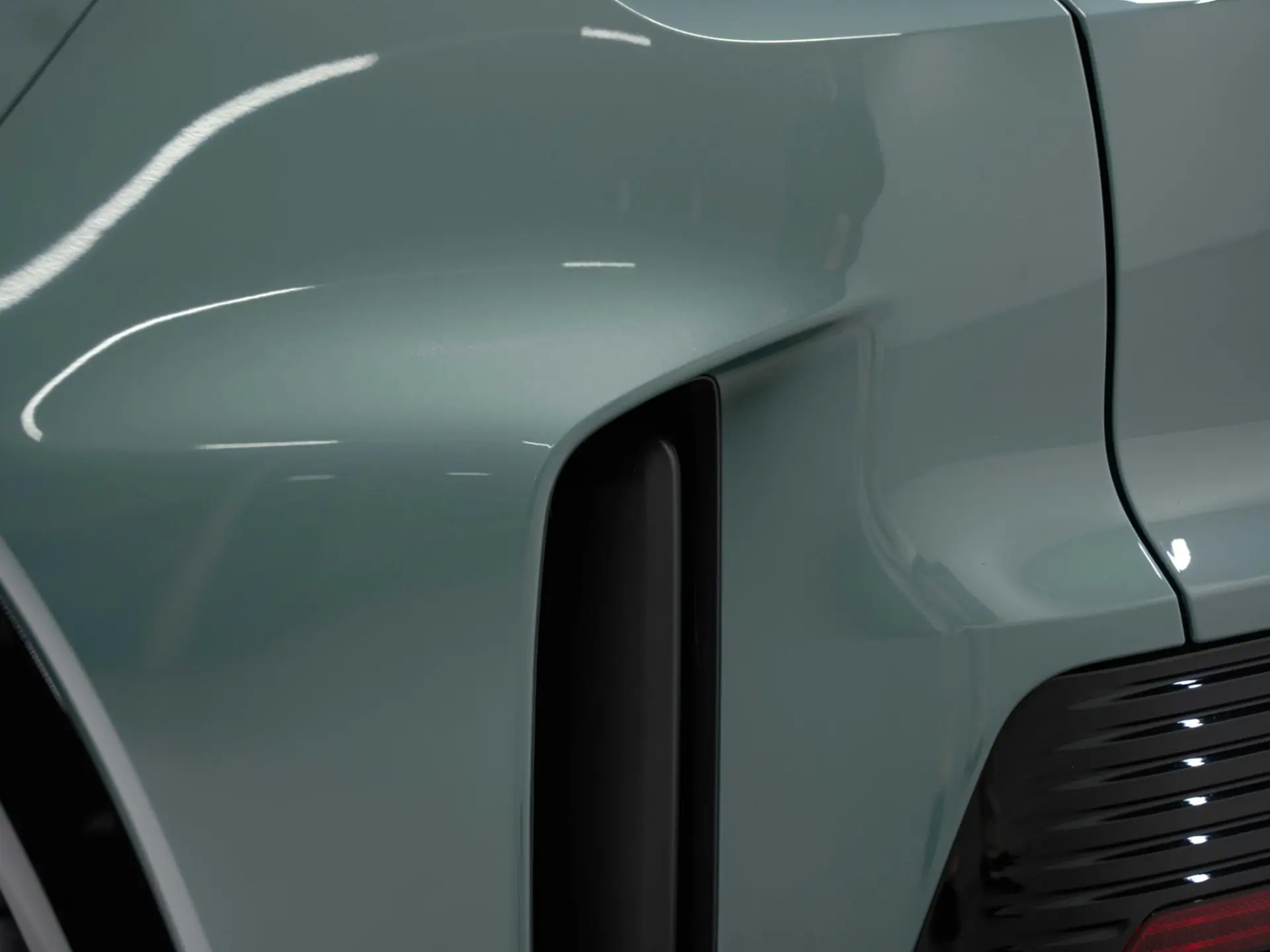 Cayenne Turbo Electric