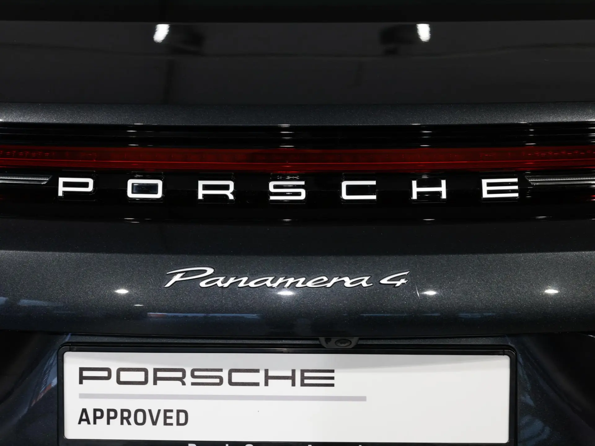 Panamera 4