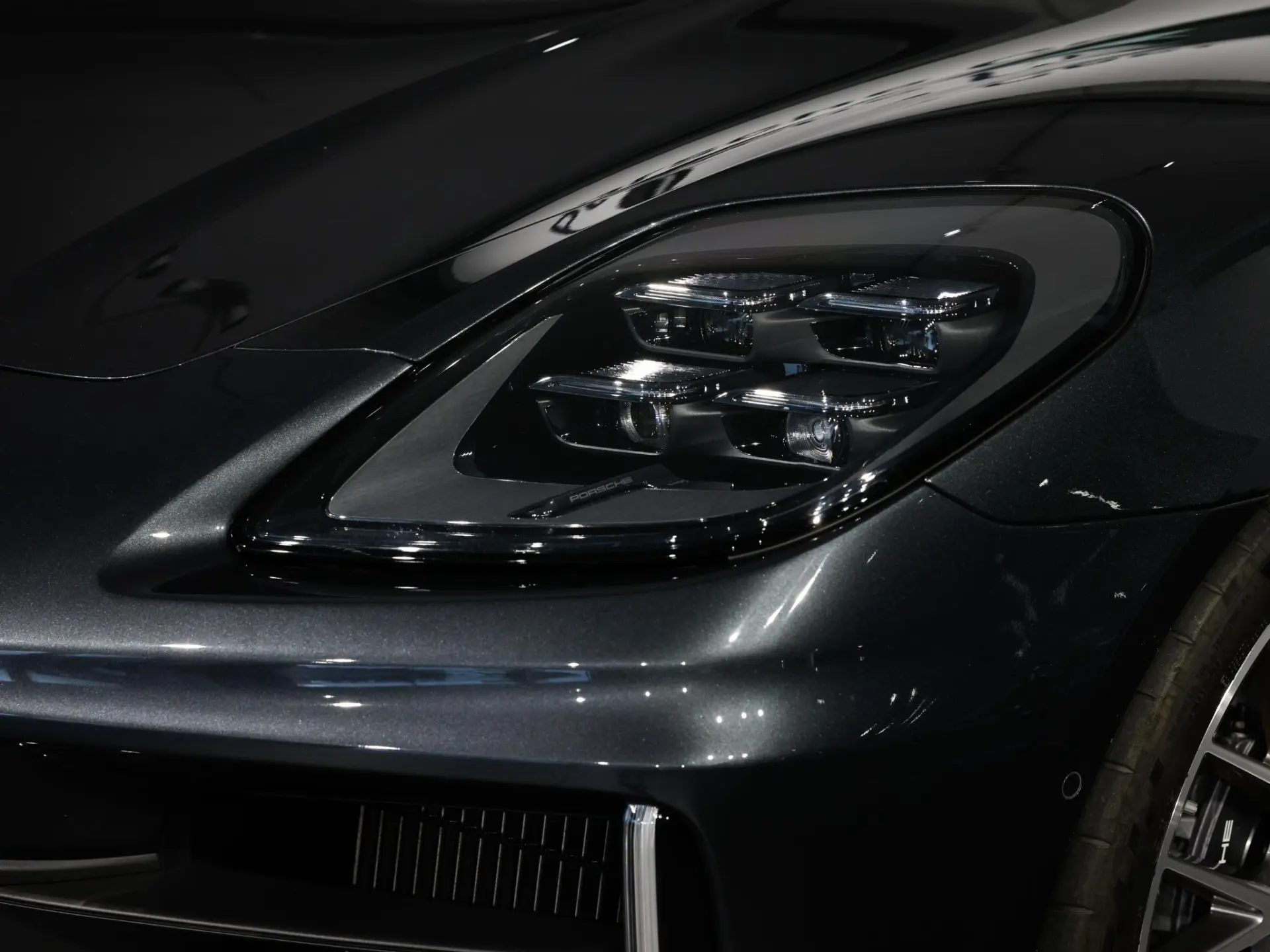 Panamera 4