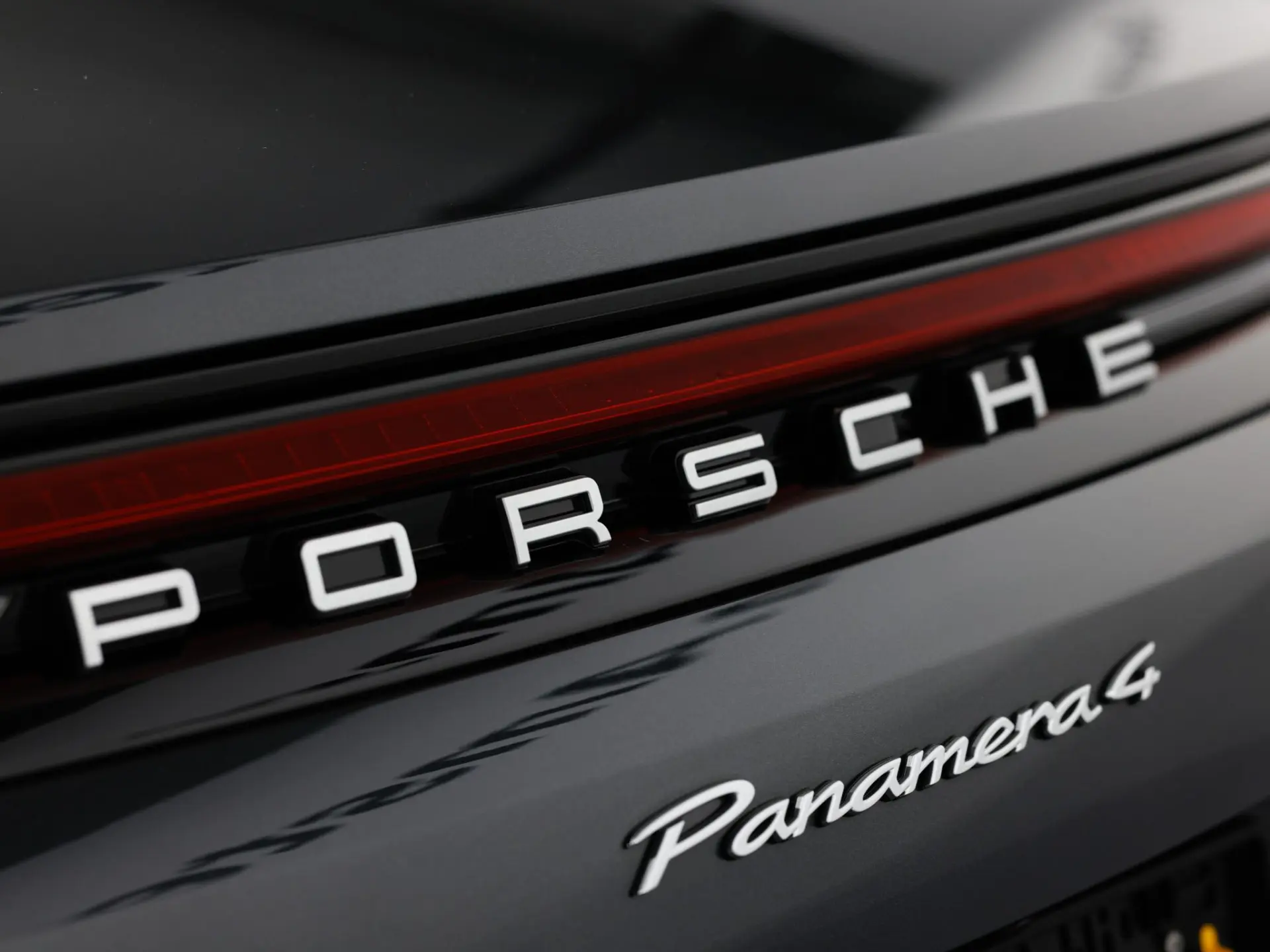 Panamera 4