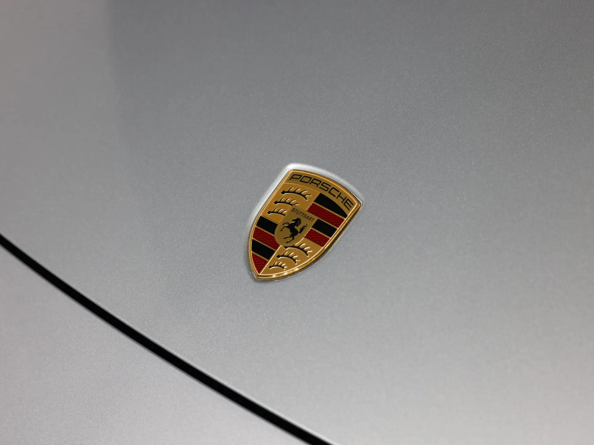 Macan 4