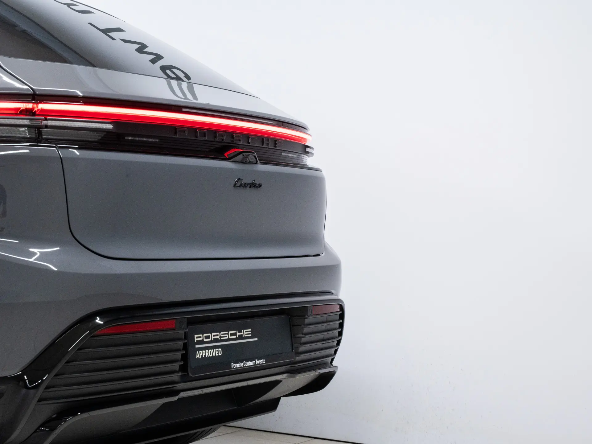 Macan Turbo
