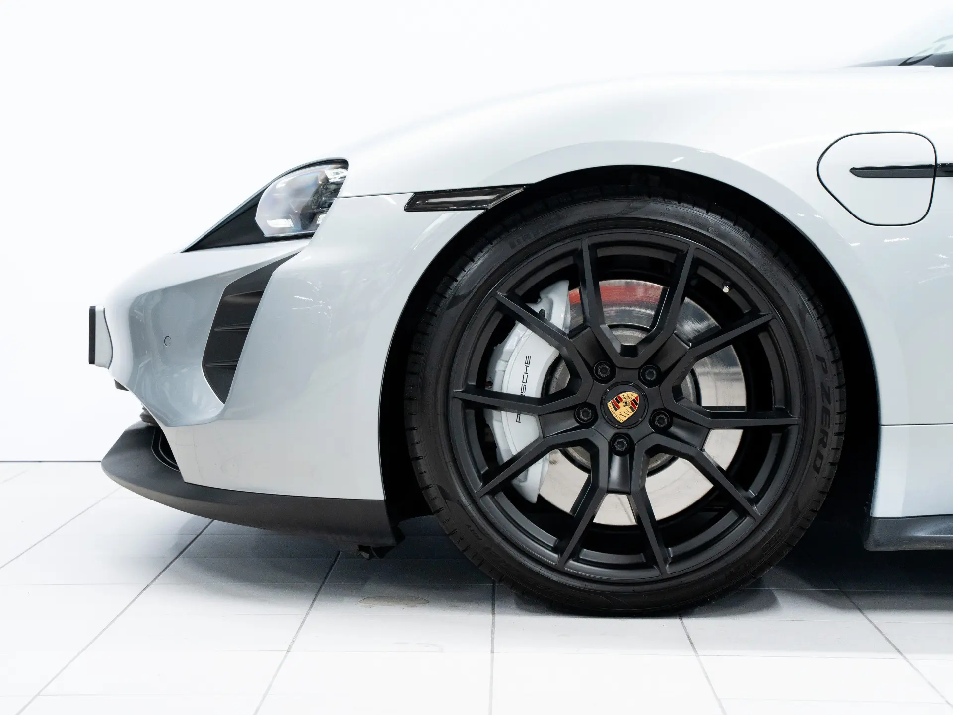 Taycan GTS
