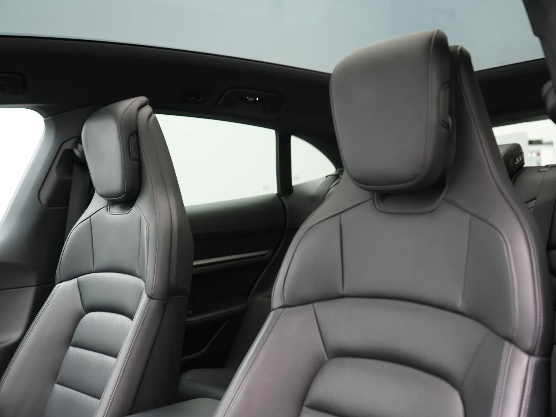 Taycan Cross Turismo Taycan 4S Cross Turismo