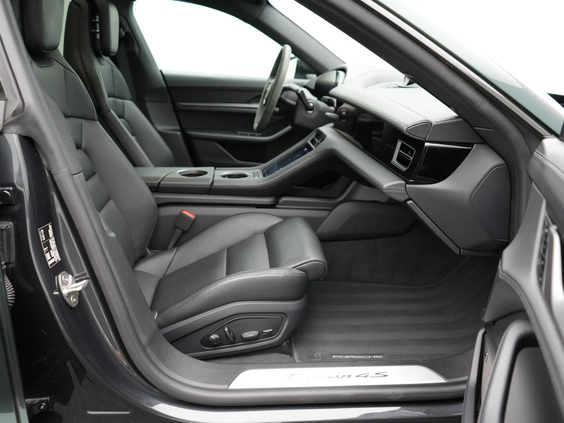 Taycan Cross Turismo Taycan 4S Cross Turismo