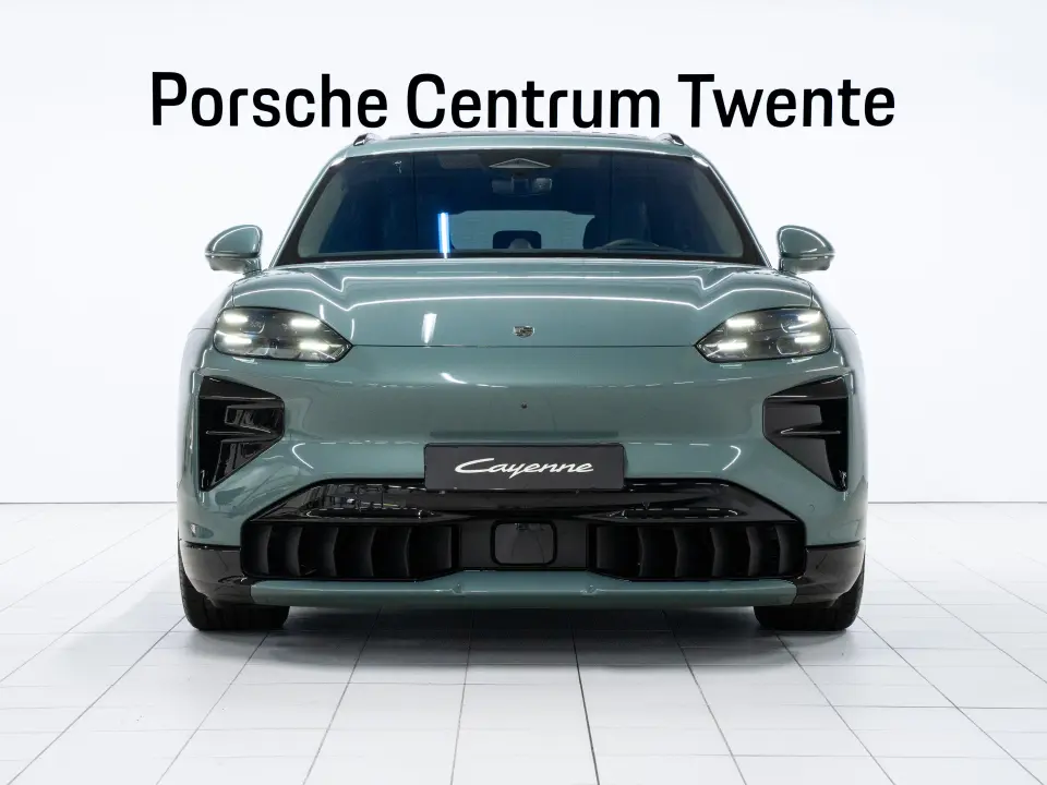 Porsche Cayenne Turbo Electric