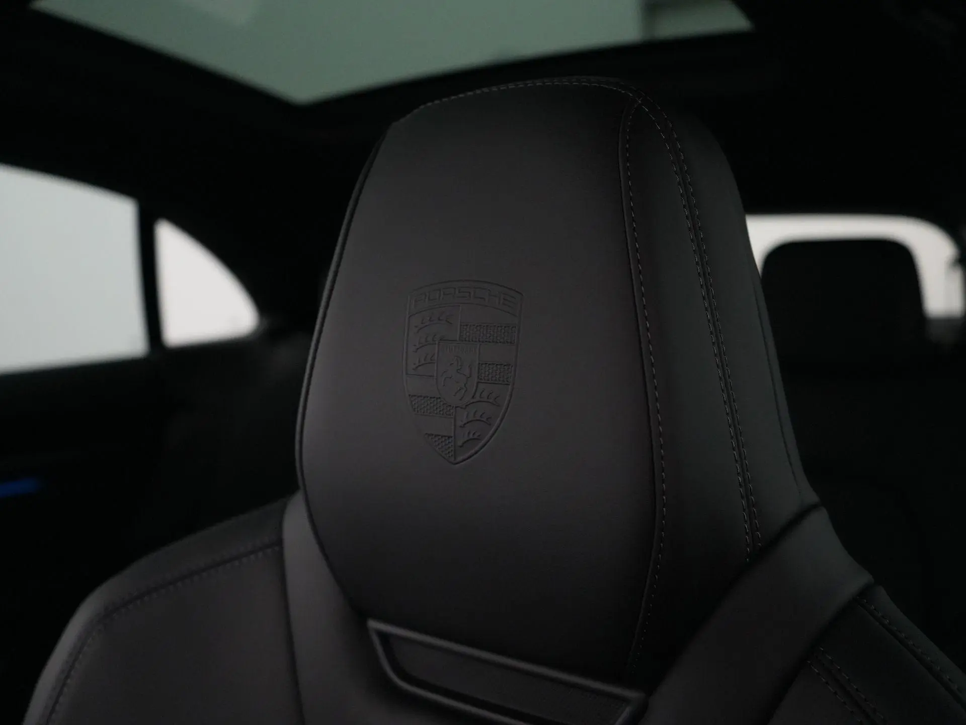 Macan 4