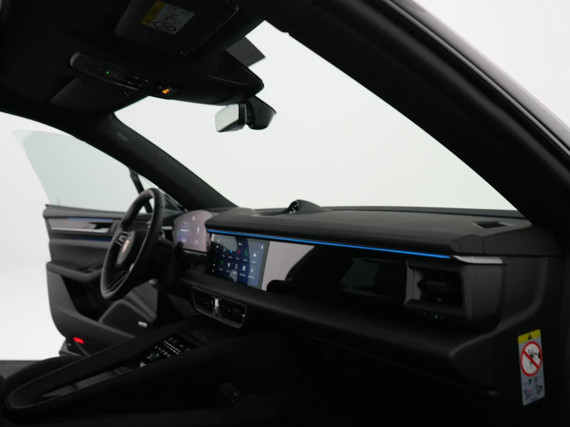Macan 4
