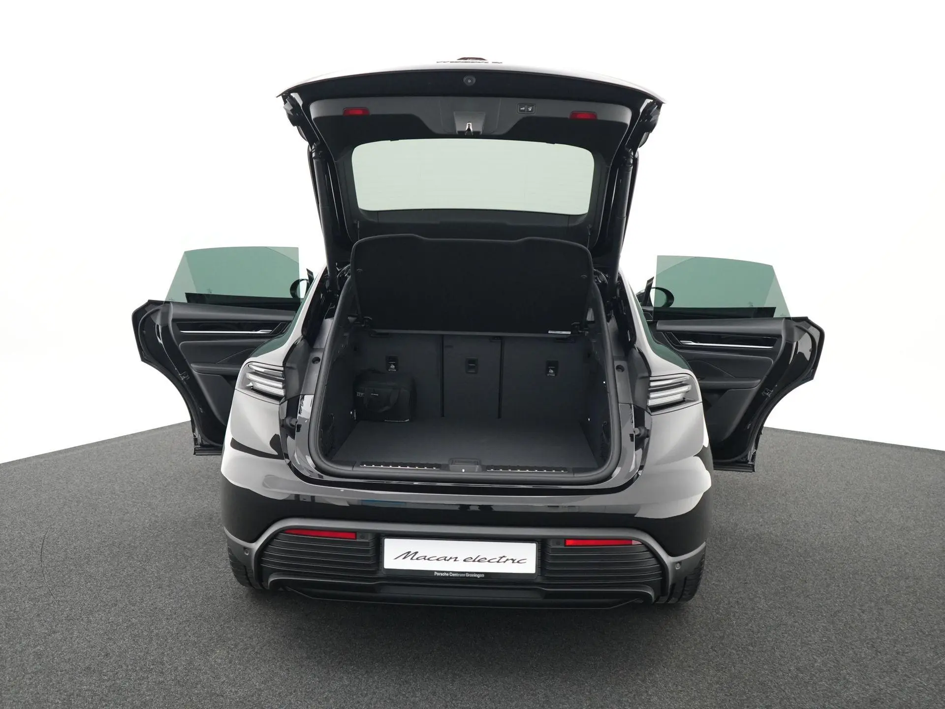 Macan 4