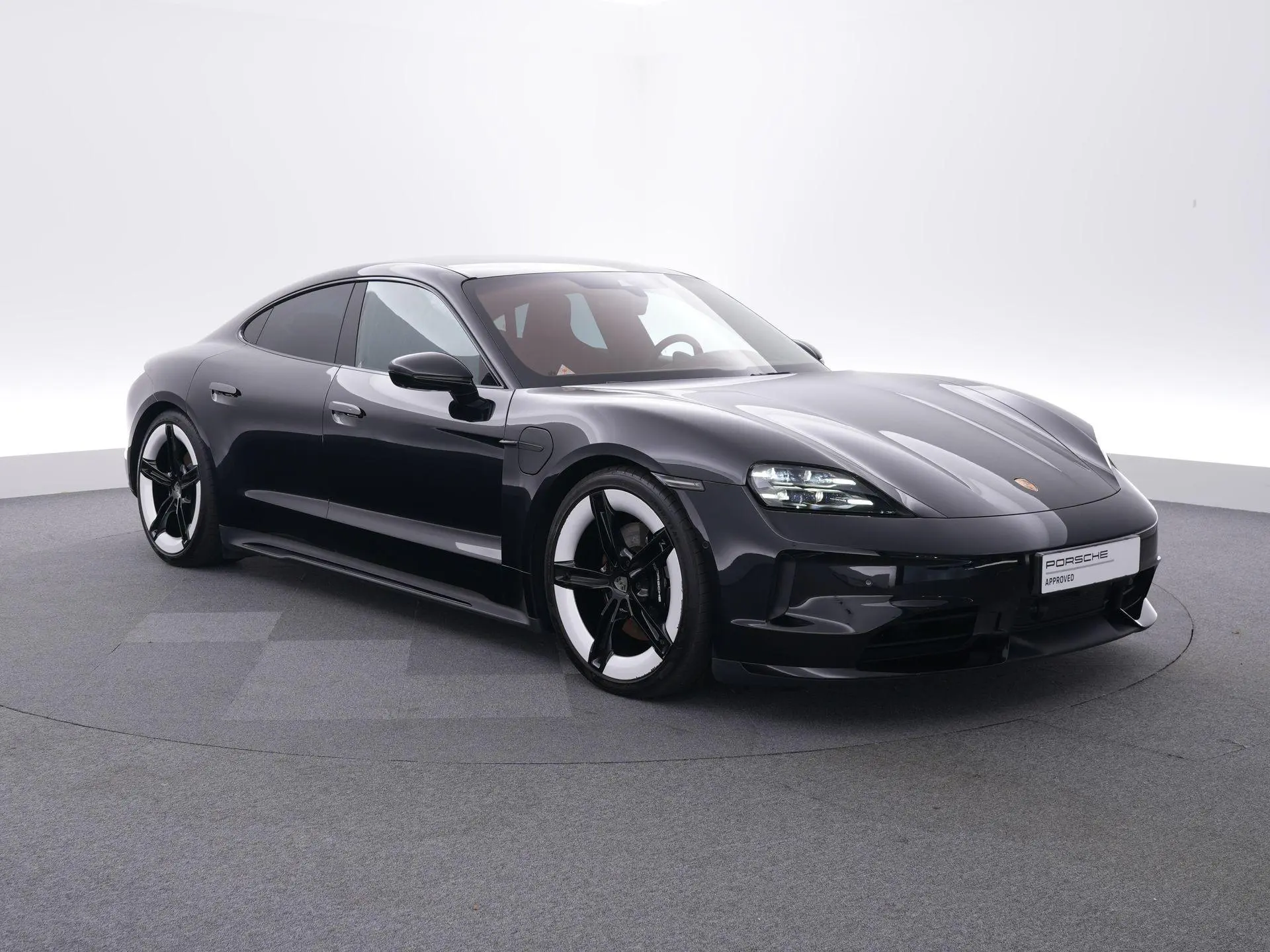 Taycan 4 Black Edition 105 kWh