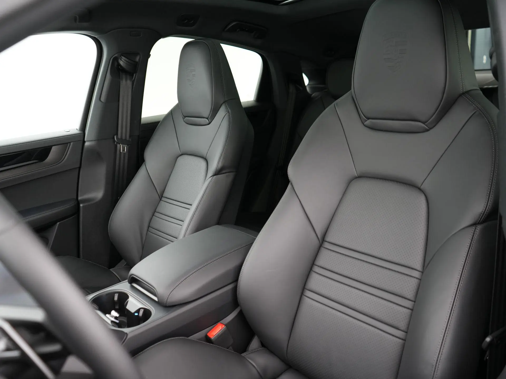Cayenne Coupé 3.0 E-Hybrid Black Edition