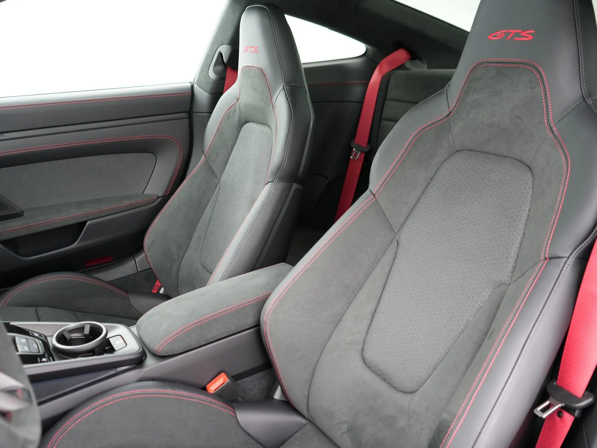 911 3.6 T-Hybrid Carrera 4 GTS