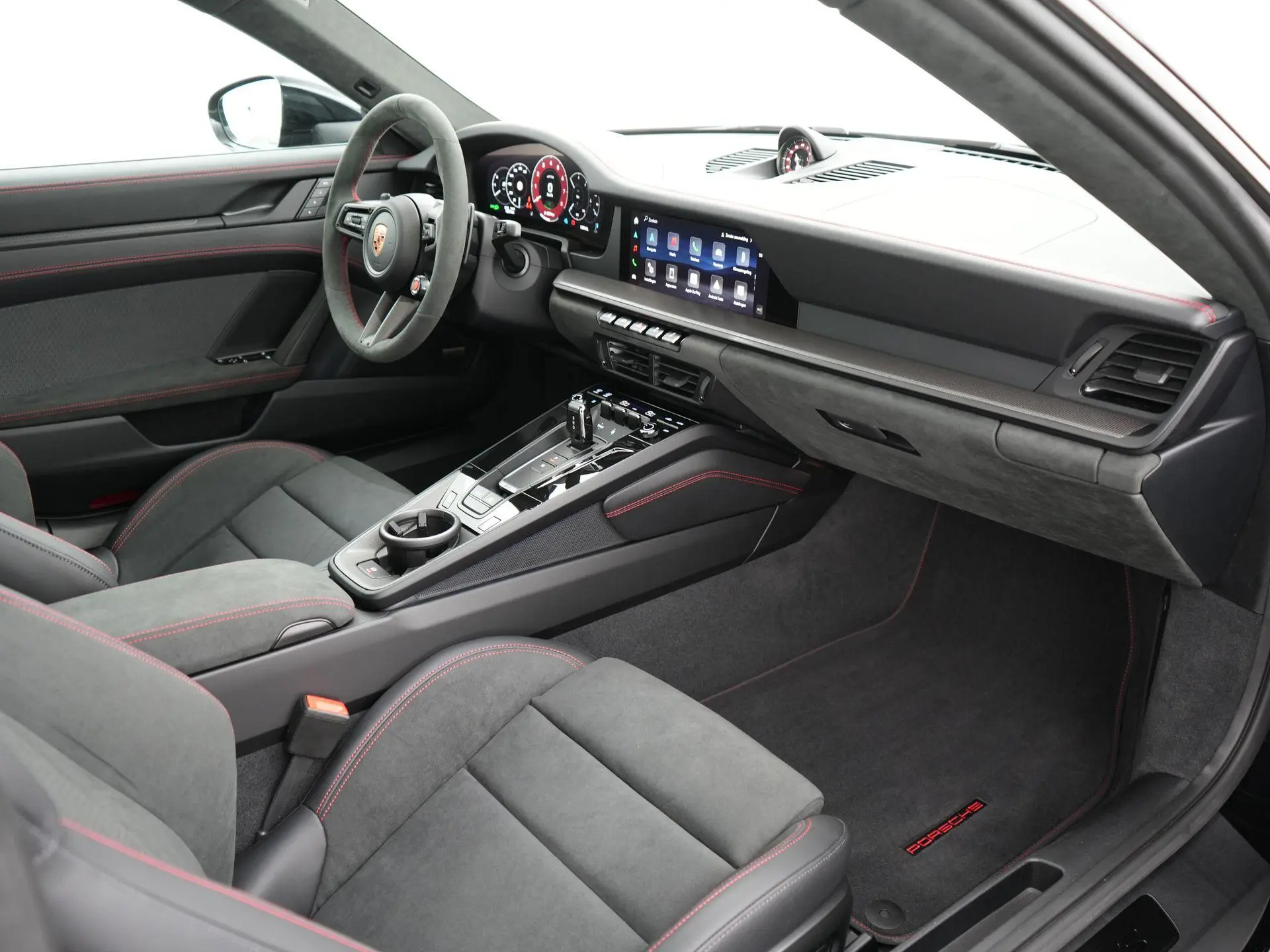 911 3.6 T-Hybrid Carrera 4 GTS
