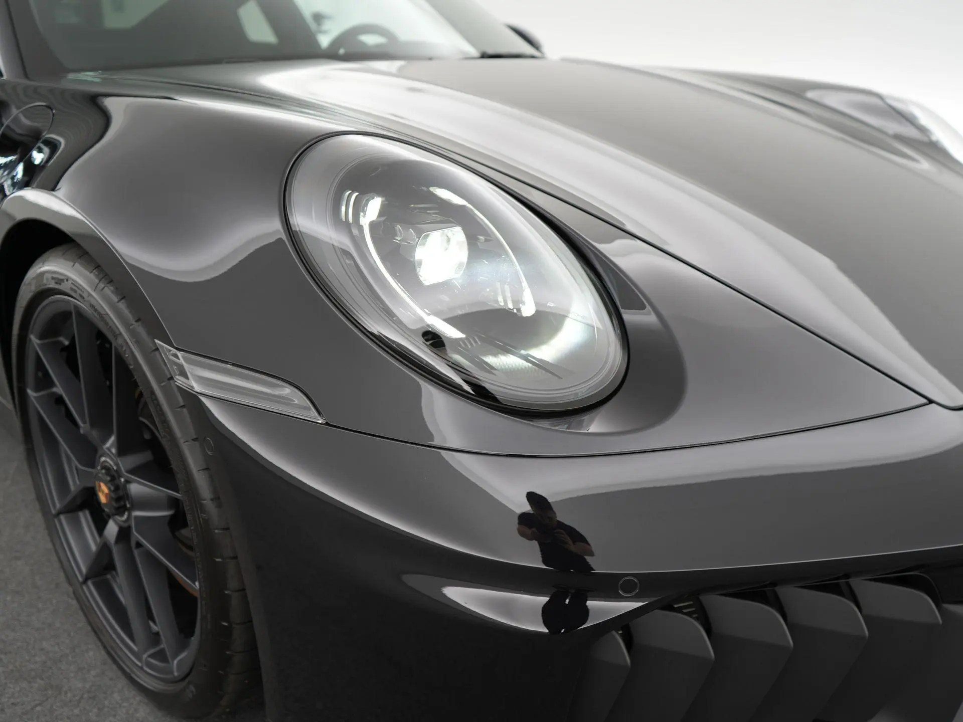 911 3.6 T-Hybrid Carrera 4 GTS