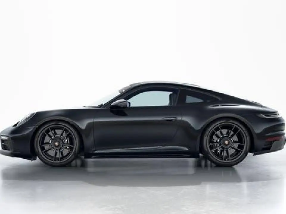 Porsche 911 Carrera 4 GTS