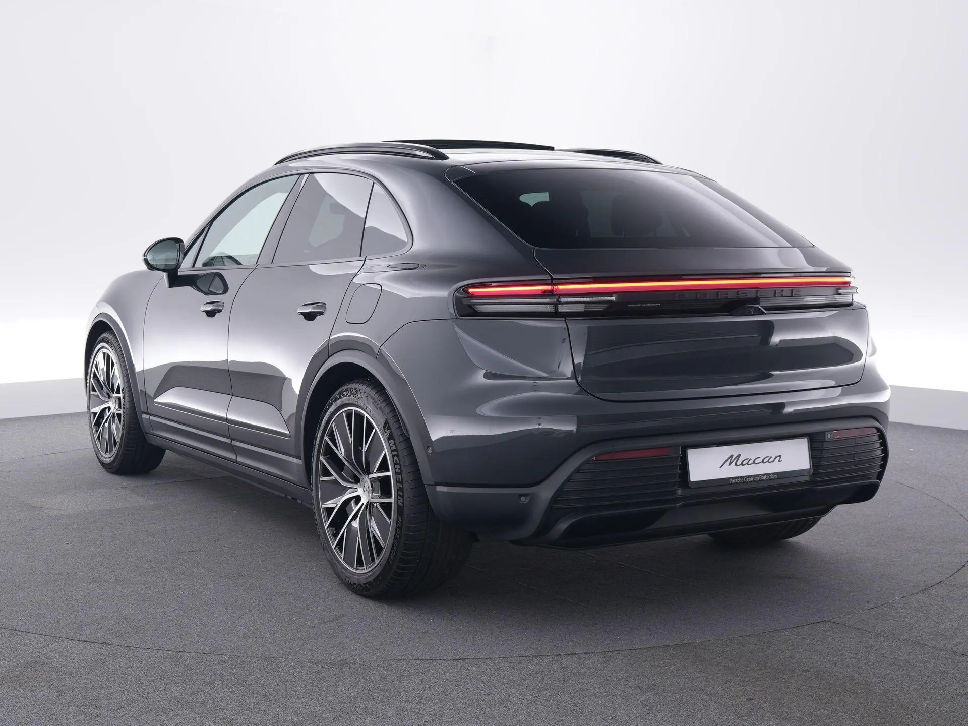 Macan 100 kWh