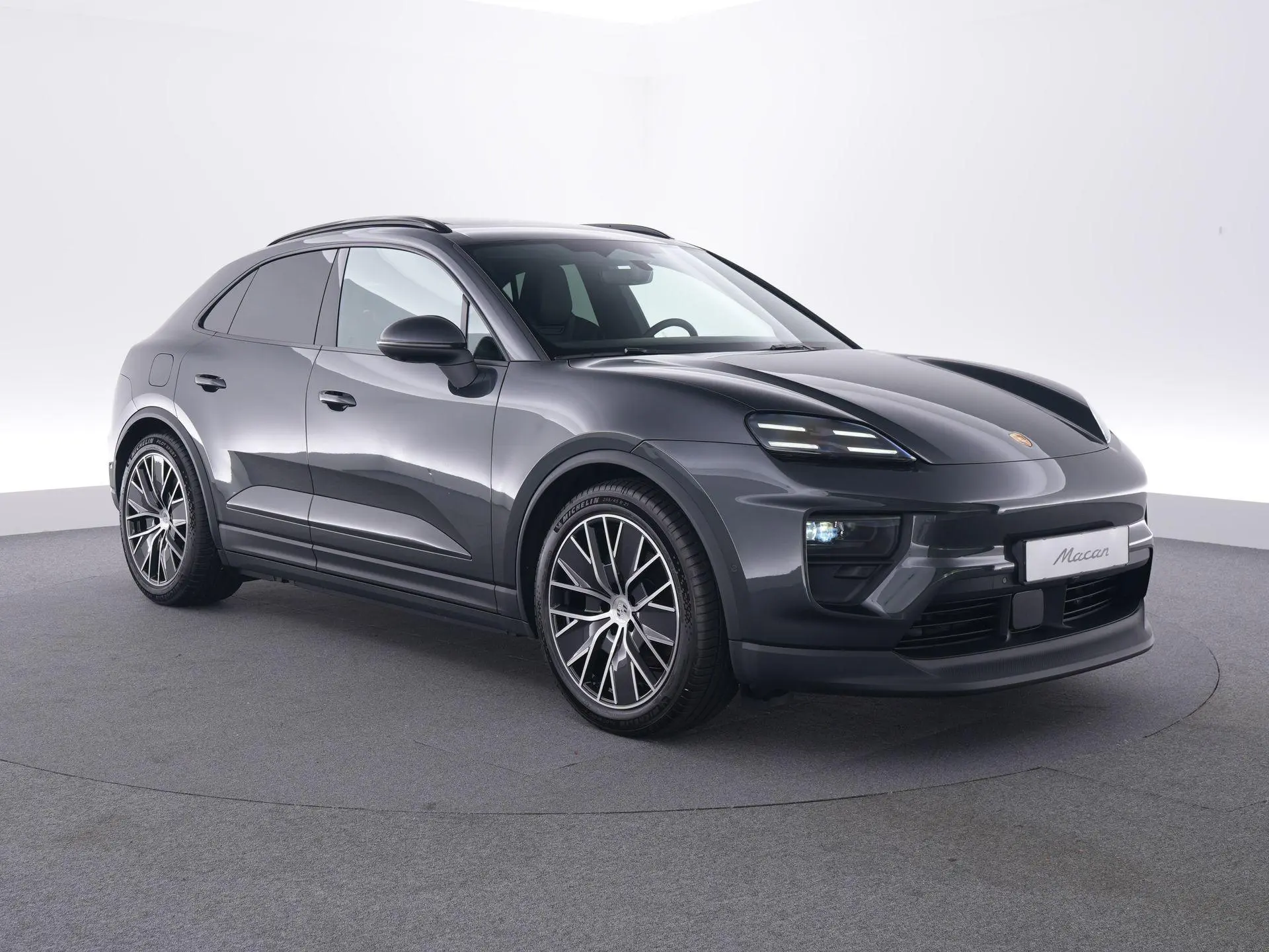 Macan 100 kWh