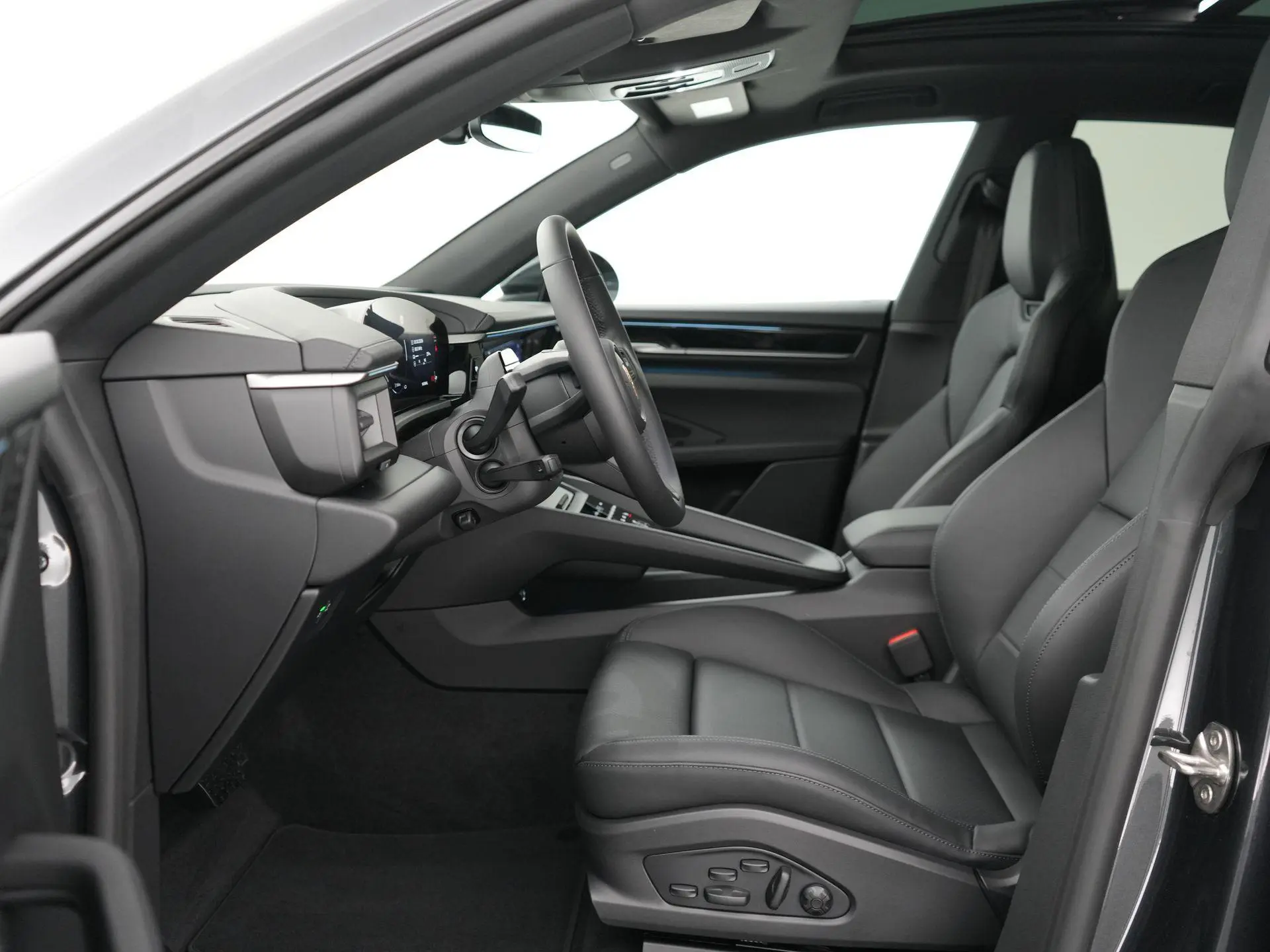 Macan 100 kWh