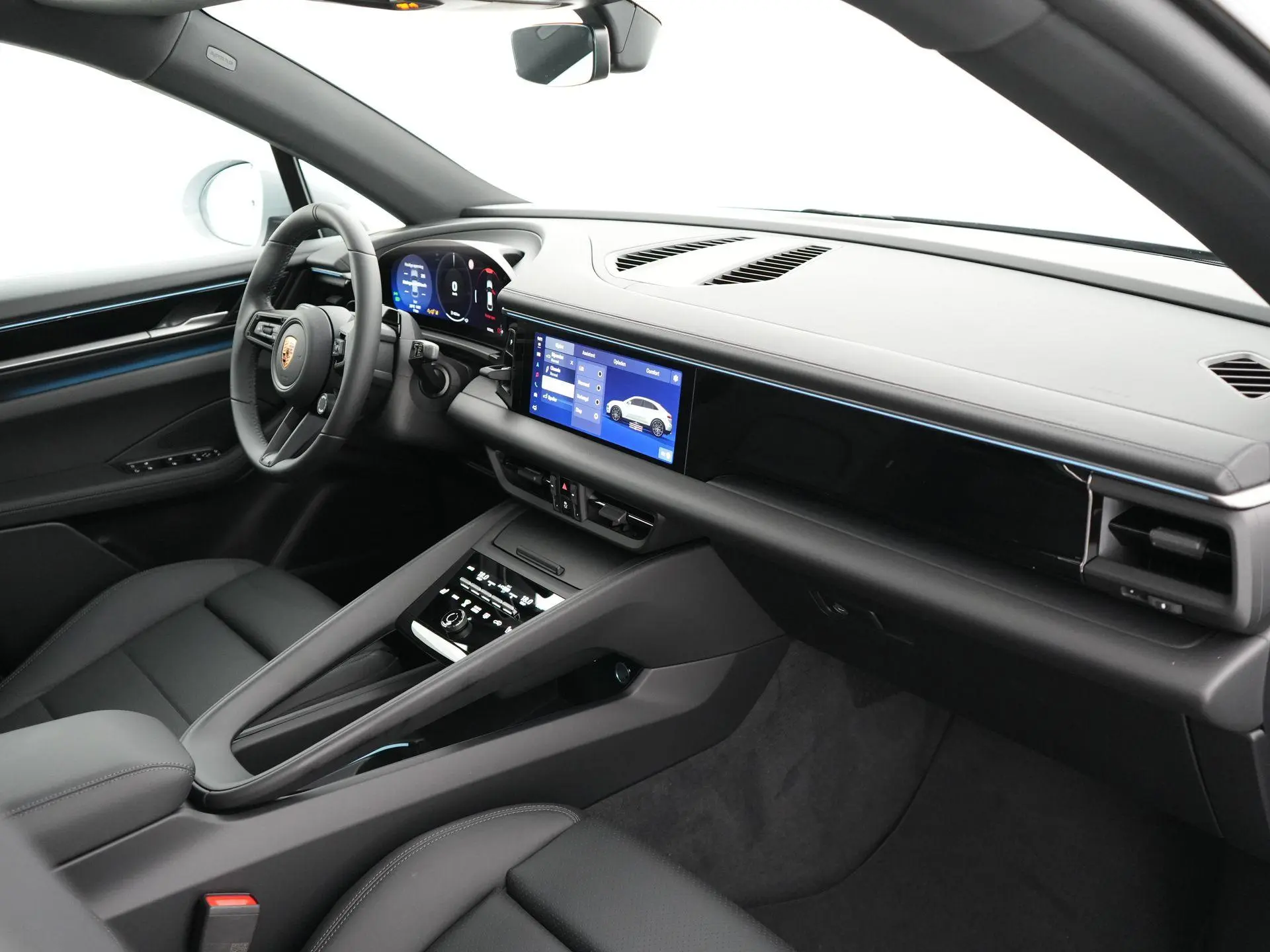 Macan 4 100 kWh