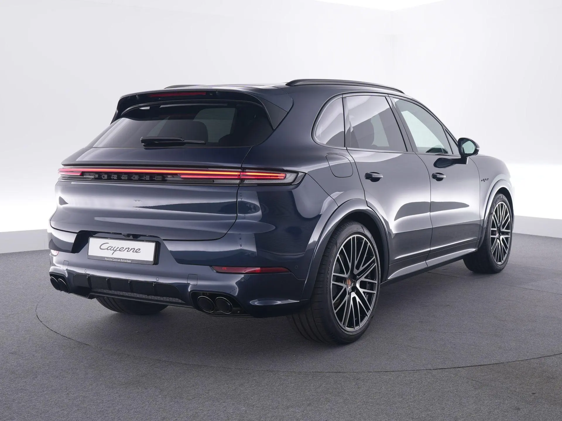 Cayenne 3.0 E-Hybrid Black Edition