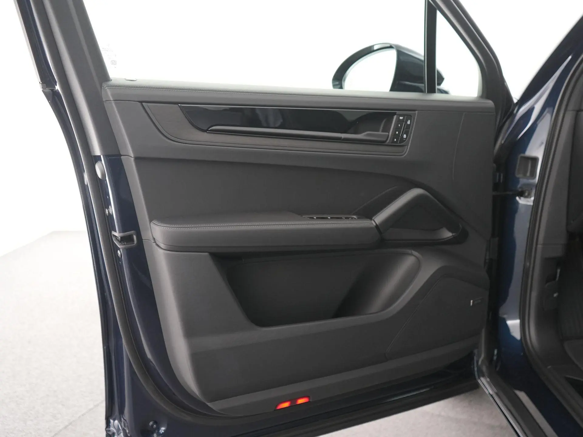 Cayenne 3.0 E-Hybrid Black Edition